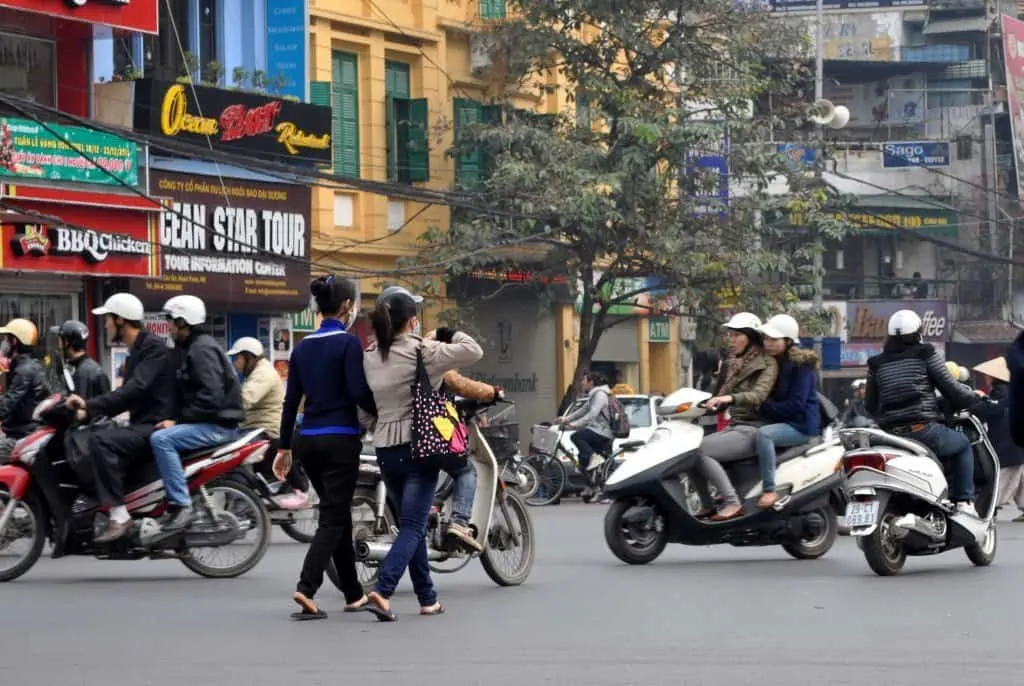 Crossing the Street HCMC