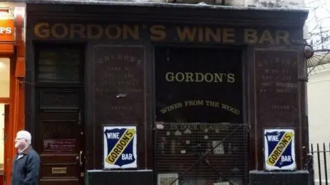 Gordon’s – the Oldest Wine Bar in London