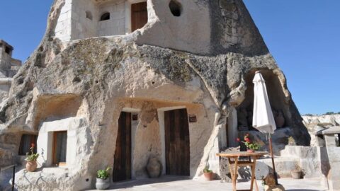 Goreme – Fairy Chimneys and Cave Hotels