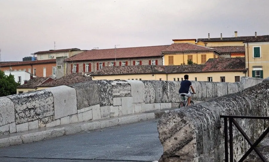 Ponte di Tiberio, Rimini