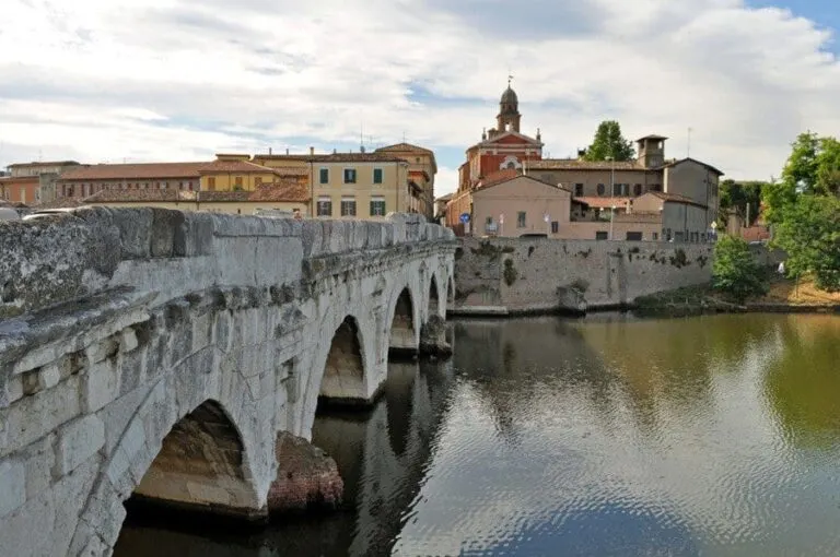 Ponti di Tiberio, Rimini