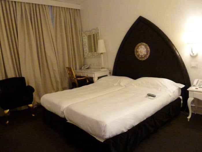 Bedroom-UNA-Palace-Hotel-Catania