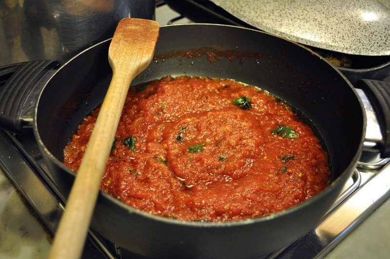 Homemade Sicilian Tomato Sauce