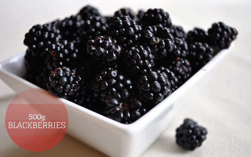 A bowl of Blackberries