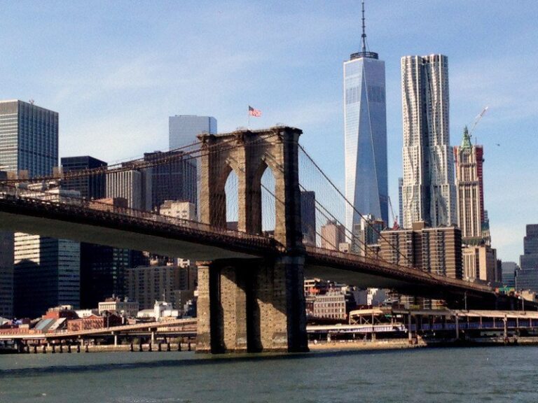 Brooklyn Bridge, New York