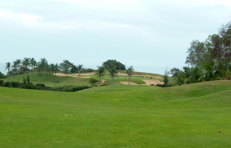 Golf at Sea Links Golf Club, Mui Ne, Vietnam