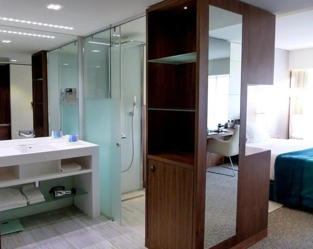 Sana-epic-hotel-bathroom-lisbon