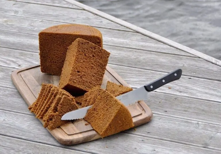 Icelandic Thunder bread, rye, rugbrau&eth;