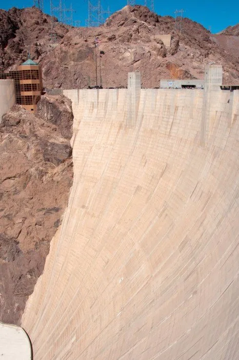 Hoover Dam Curve