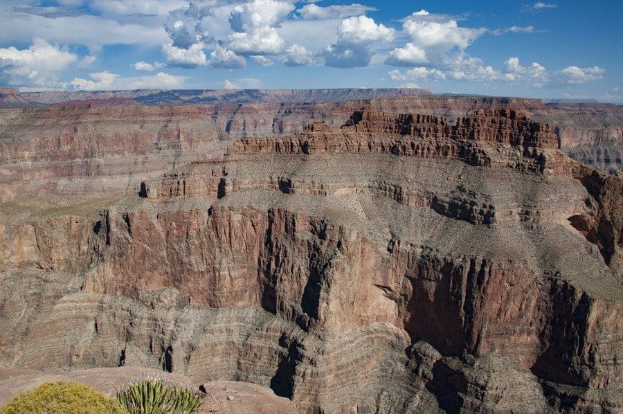 Las Vegas to Grand Canyon West Rim by Car: How to Visit