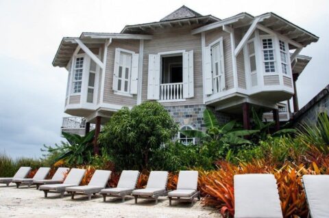 St Kitts - The Luxury List