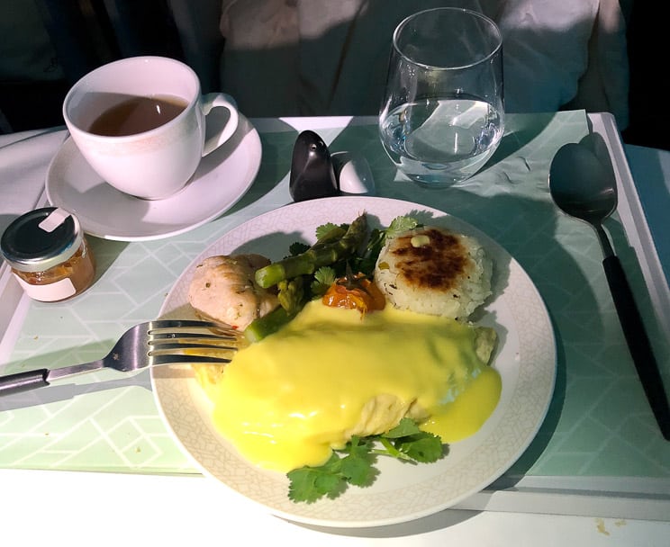 Royal Brunei business class breakfast