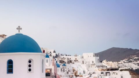 A guide to Santorini – how to plan the perfect trip