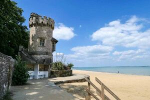 Things to do in the Isle of Wight - Appley Beach