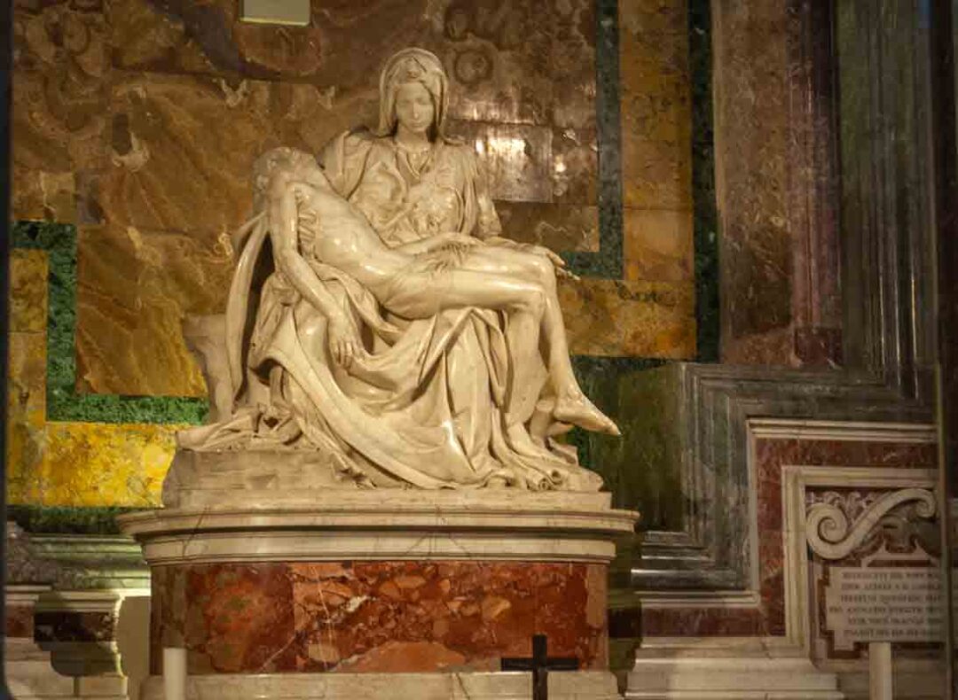 Michelangelos Pieta Rome Italy The Travelbunny Michelangelos Pieta Rome Italy The Travelbunny
