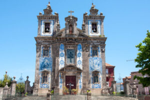 Igreja de Santo Ildefonso tiled church in Porto