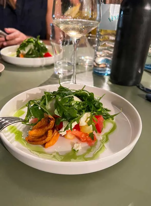 Caprese salad with apricots at Speis am Lenhafen restaurant, Graz